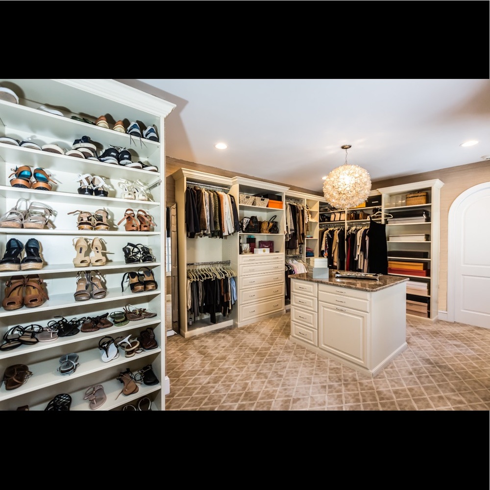 Meet your Posher, Carol